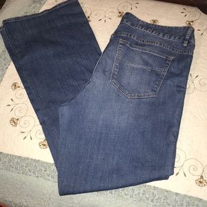 Women’s plus size 18 L Gap tall perfect boot jeans